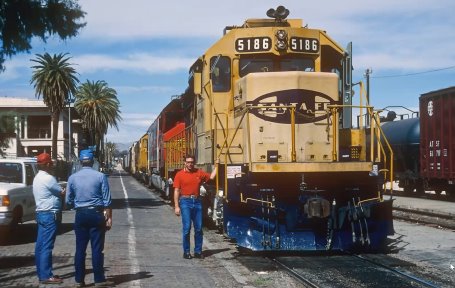 Santa Fe locomotive in 1980