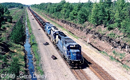 Conrail #6864 leads HEBU-9X on Track #2