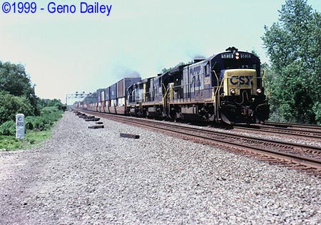 CSX Train TV-24 or Q124