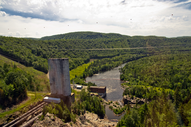 west view of montreal river