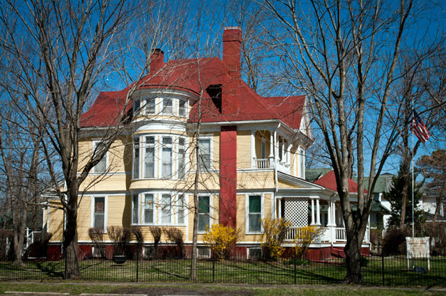 Doneghy House, La Plata