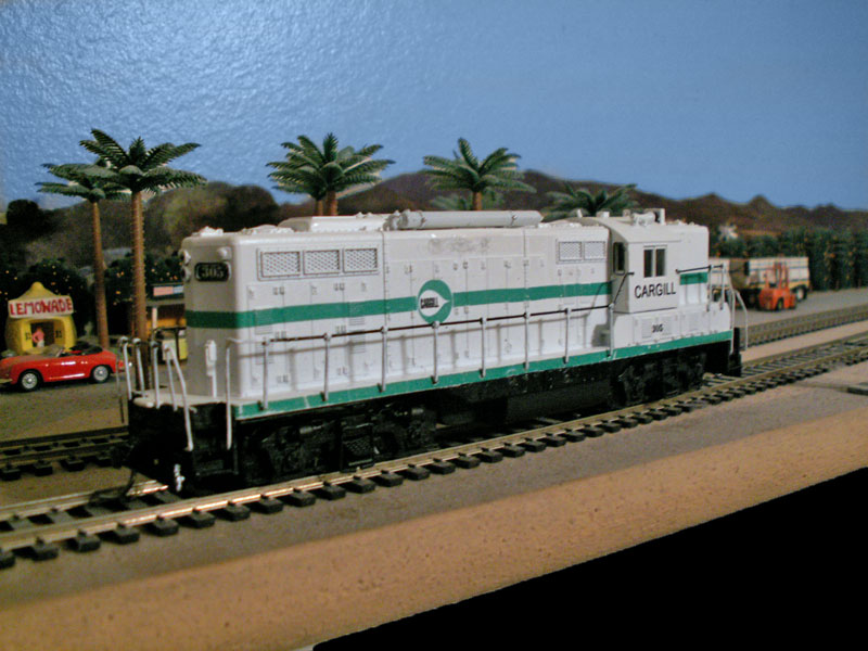 Another view of Cargill 305 on my layout