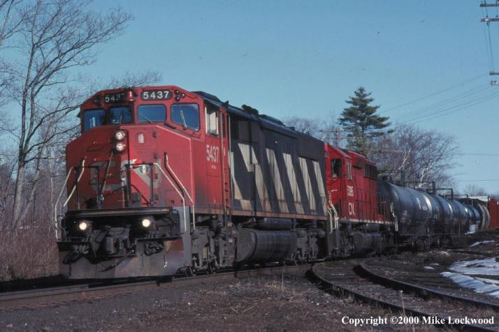 CN 5437 and 5395
