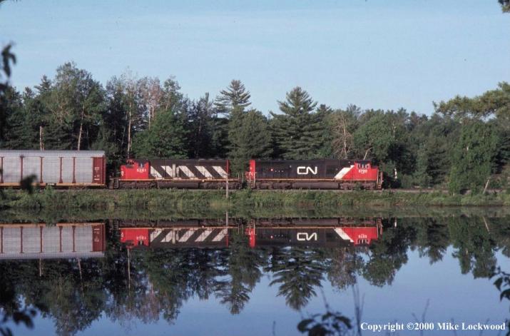 CN 5722 and 5281