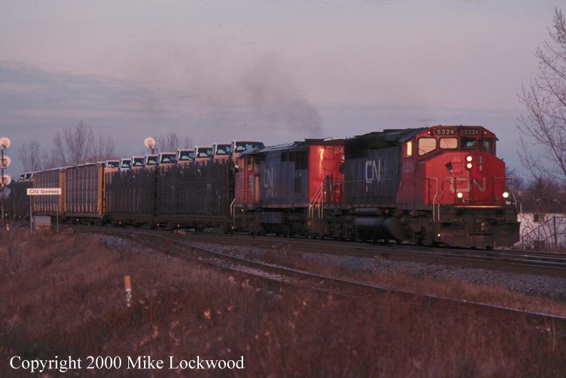 CN 5324, and 2437 westbound at Goreway Nov.28, 1998 1612