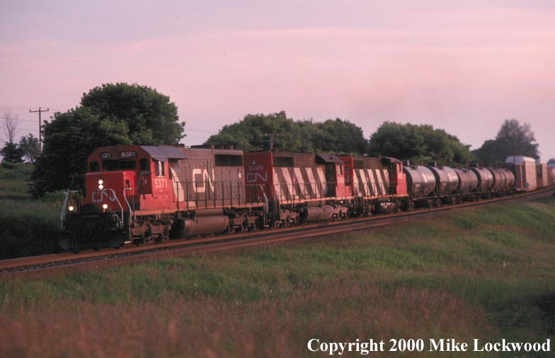 CN 5371, 5096, and 4802 on #366 July 1, 2000 @ 2025