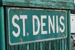 St Denis sign