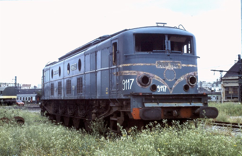 0143-0010.jpg - SNCF 2D2 9117 / Lyon-Mouche 18.7.1987