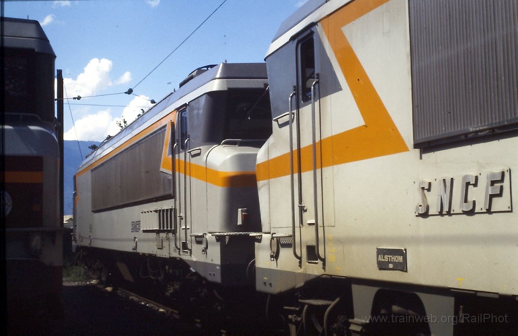 0144-0018.jpg - SNCF CC 6568 / Chambéry 19.7.1987