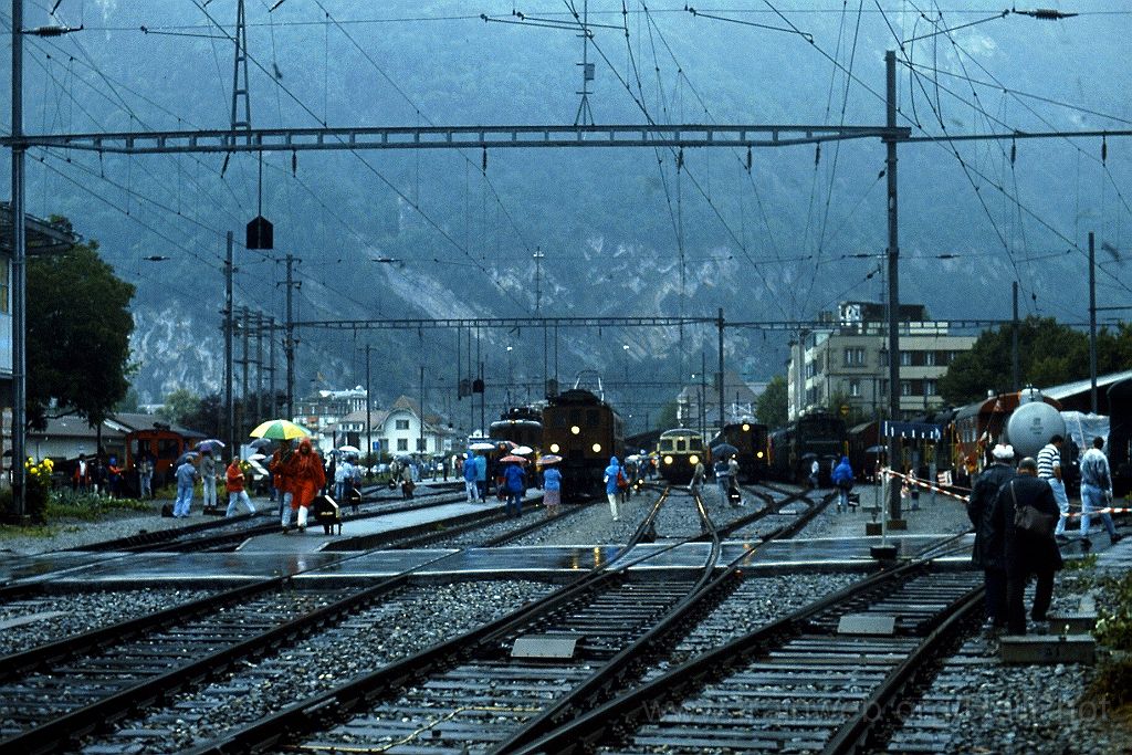 0197-0029-s.jpg - Interlaken-West 20.8.1988