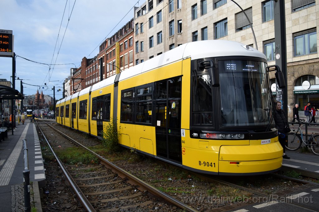 9389-0038-250924.jpg - BVG GT8-08 ZR B-9041 / Warschauer Strasse 25.9.2024