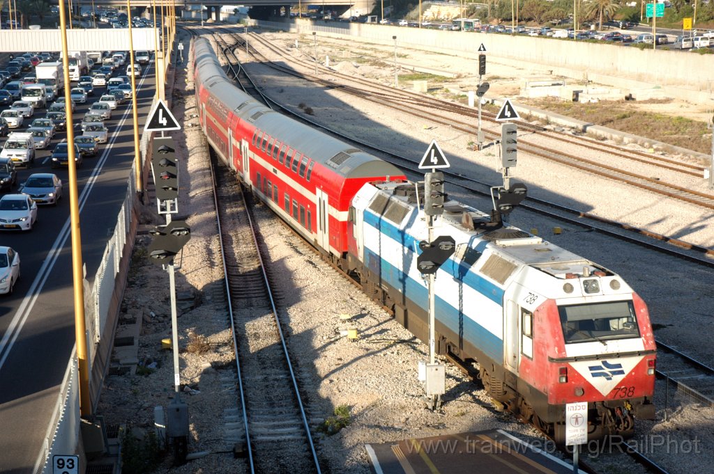 3476-0040-210115.jpg - IR JT42BW 738 / Tel-Aviv (Ya'akov Dori bridge) 21.1.2015