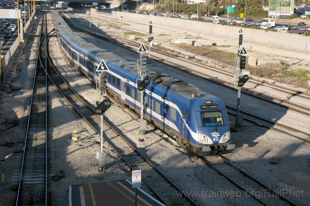 3477-0024-210115.jpg - IR DVT 812 / Tel-Aviv (Ya'akov Dori bridge) 21.1.2015
