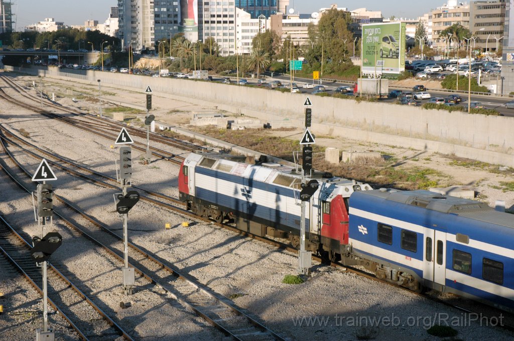 3478-0008-210115.jpg - IR JT42BW 764 / Tel-Aviv (Ya'akov Dori bridge) 21.1.2015