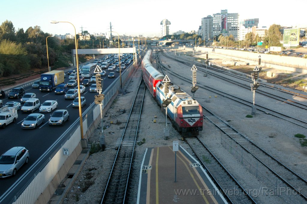 3479-0037-210115.jpg - IR JT42BW 735 / Tel-Aviv (Ya'akov Dori bridge) 21.1.2015