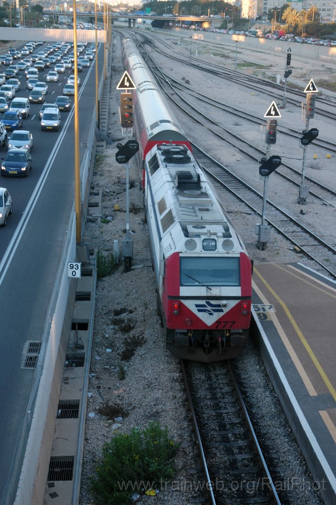 3481-0044-210115.jpg - IR JT42BW 777 / Tel-Aviv (Ya'akov Dori bridge) 21.1.2015