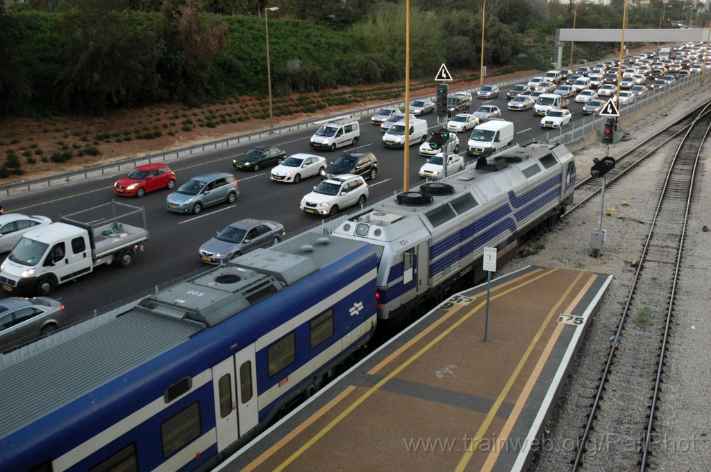 3483-0049-210115.jpg - IR JT42BW 731 / Tel-Aviv (Ya'akov Dori bridge) 21.1.2015