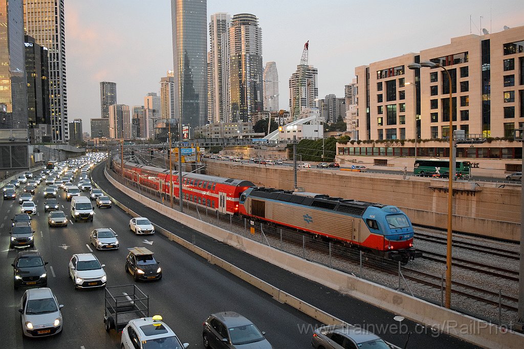 10199-0015-120226.jpg - IR Euro 4000 1414 / Tel-Aviv (Yehuda and Noah Moses bridge) 12.2.2026