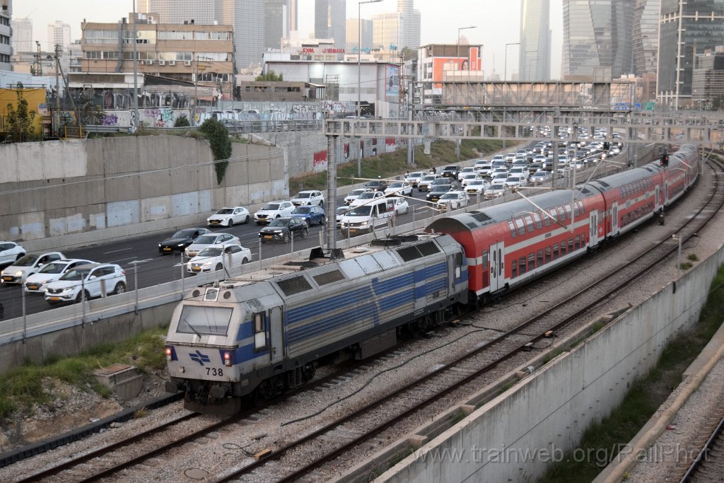 10202-0023-150226.jpg - IR JT42BW 738 / Tel-Aviv (Yitzhak Sadeh bridge) 15.2.2026