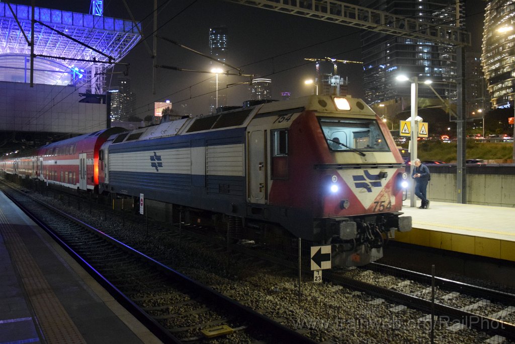 10209-0010-160226.jpg - IR JT42BW 754 / Tel-Aviv HaShalom 16.2.2026