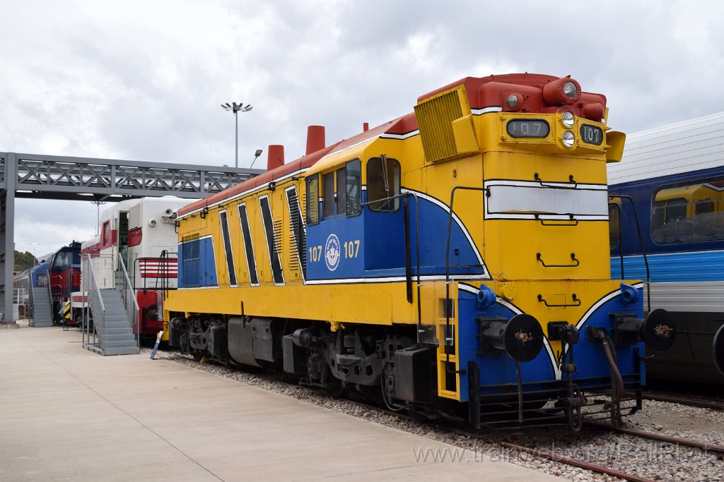 10337-0001-150526.jpg - IR G12-107 + No.101 / Haifa-Mizrah (Israel Railway Museum) 15.5.2026