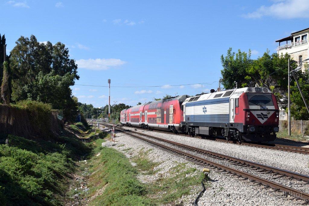10483-0030-270926.jpg - IR JT42BW 741 / Haifa (A.L, Ziso crossing) 27.9.2026