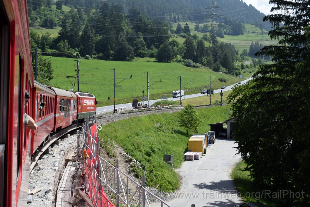 9816-0028-140625.jpg - RhB Ge 4/4''' 647 "Grüsch" / Solis (Soliserbrücke) 14.6.2025