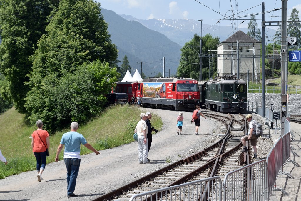 9818-0042-140625.jpg - RhB Ge 4/4''' 644 "Savognin" + Ge 4/4" 611 "Landquart" / Filisur 14.6.2025