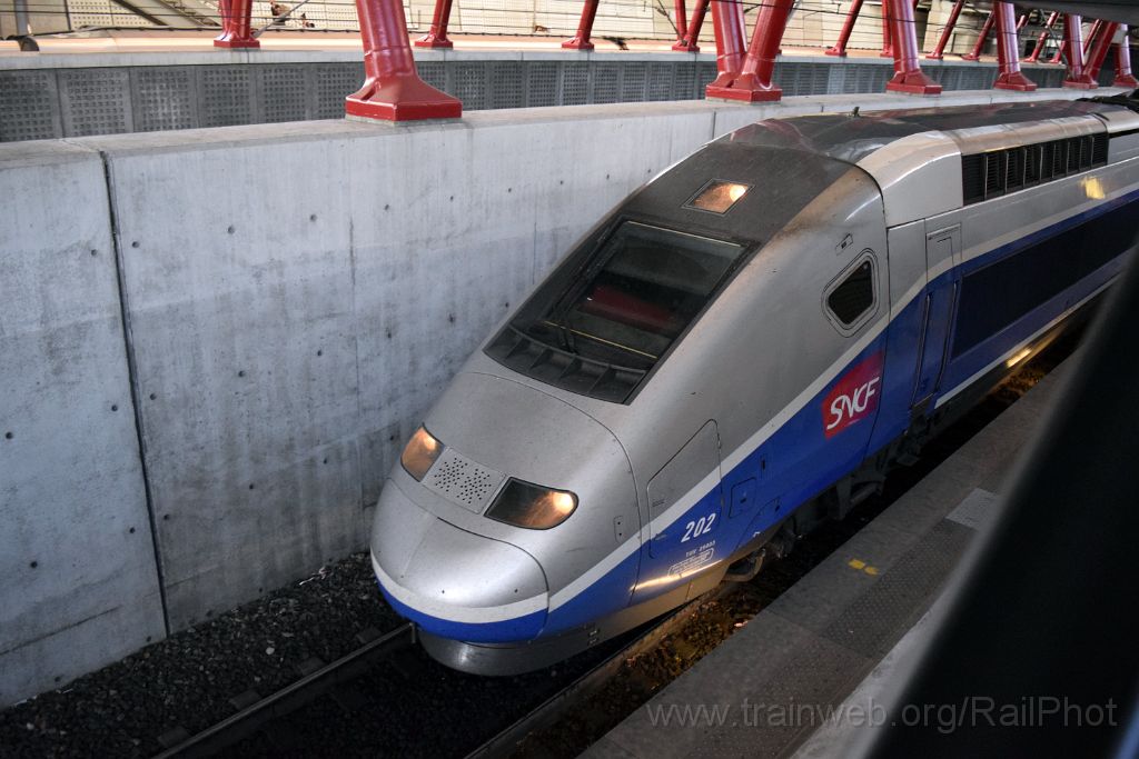 4556-0022-230717.jpg - SNCF TGV 29003 / Valence TGV Rhône-Alpes Sud 23.7.2017