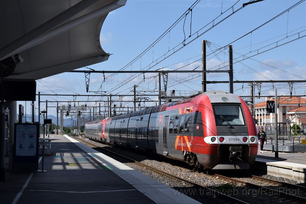 4559-0042-250717.jpg - SNCF Z 27861 + Z 27884 / Perpignan 25.7.2017