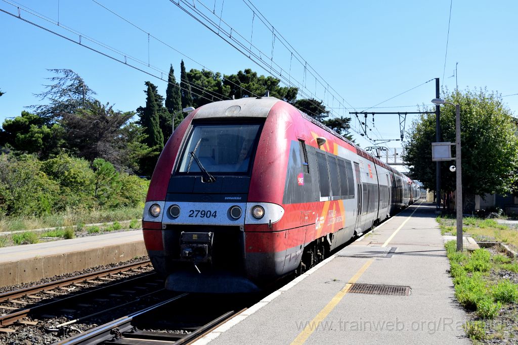 4565-0025-270717.jpg - SNCF Z 27904 + Z 27649 / Leucate-La Franqui 27.7.2017