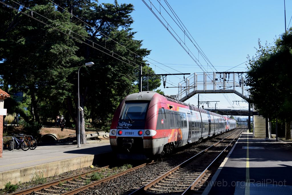 4566-0003-270717.jpg - SNCF Z 27884 + Z 27891 / Leucate-La Franqui 27.7.2017