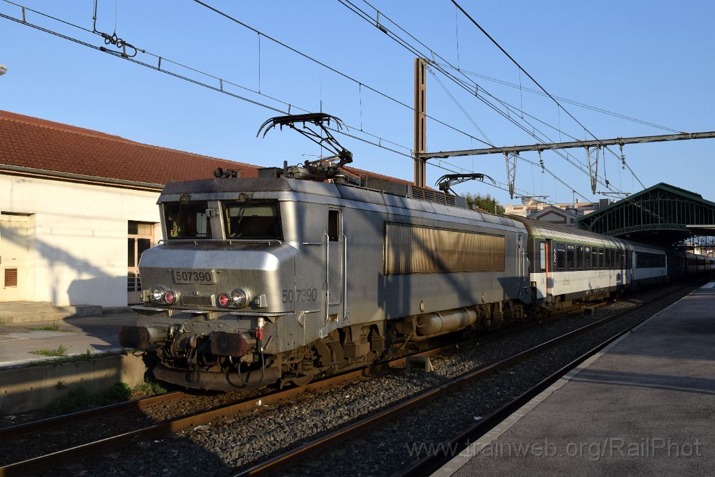 4582-0016-290717.jpg - SNCF BB 7390 / Perpignan 29.7.2017