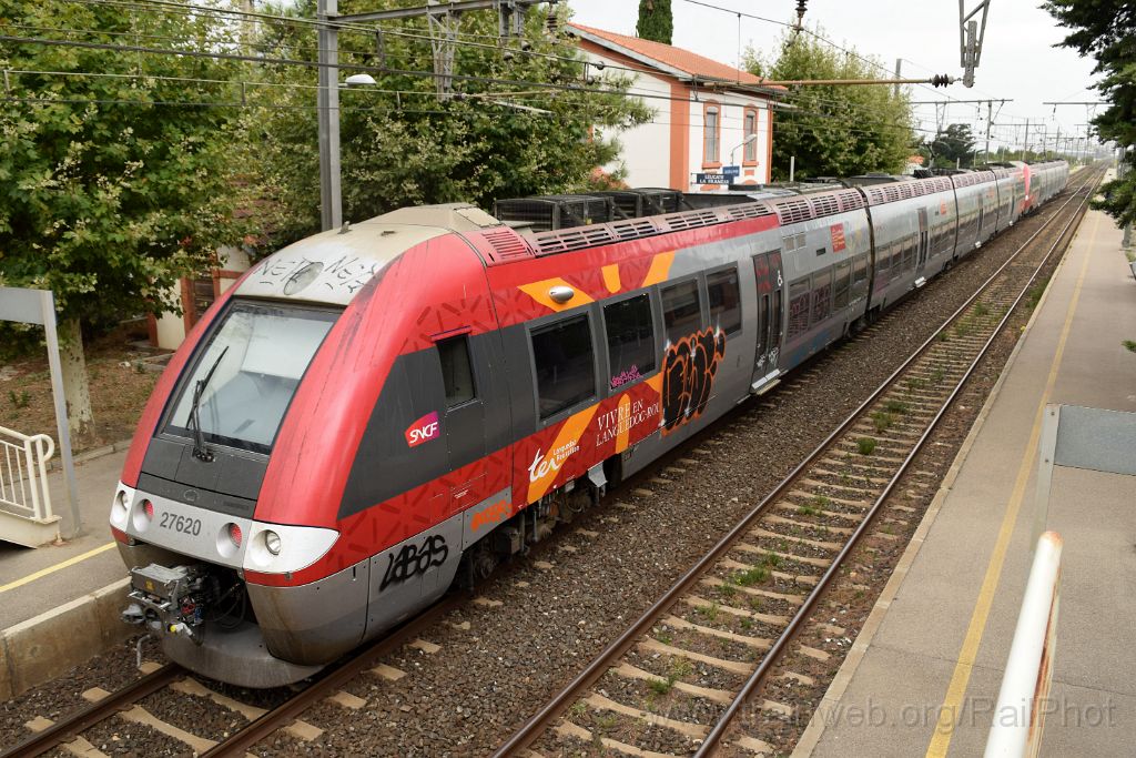 4584-0028-010817.jpg - SNCF Z 27881 + Z 27620 / Leucate-La Franqui 1.8.2017