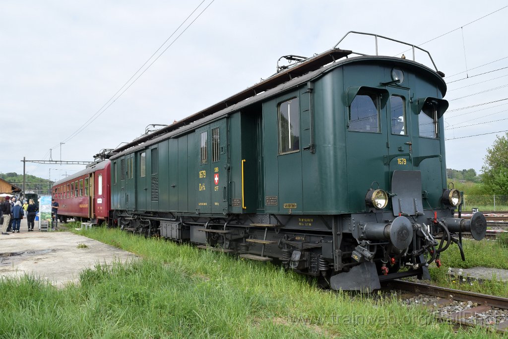9671-0016-270425.jpg - SBB-CFF De 4/4 1679 + Dr4 10112 / Etzwilen 27.4.2025