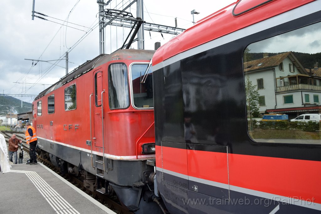 9355-0017-140924.jpg - OeBB Re 4/4"' 11350 / Balsthal 14.9.2024