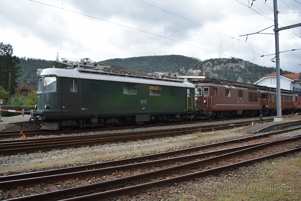 9356-0007-140924.jpg - CLRA Re 4/4' 10039 + BLS Re 4/4 183 "Kandersteg" + Ae 4/4 251 / Balsthal 14.9.2024