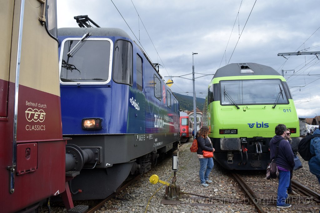 9357-0004-140924.jpg - DDF Re 421.379-9 "Zürich-München 2021" + BLS Re 465.011-5 "Wiesenberg" / Balsthal 14.9.2024