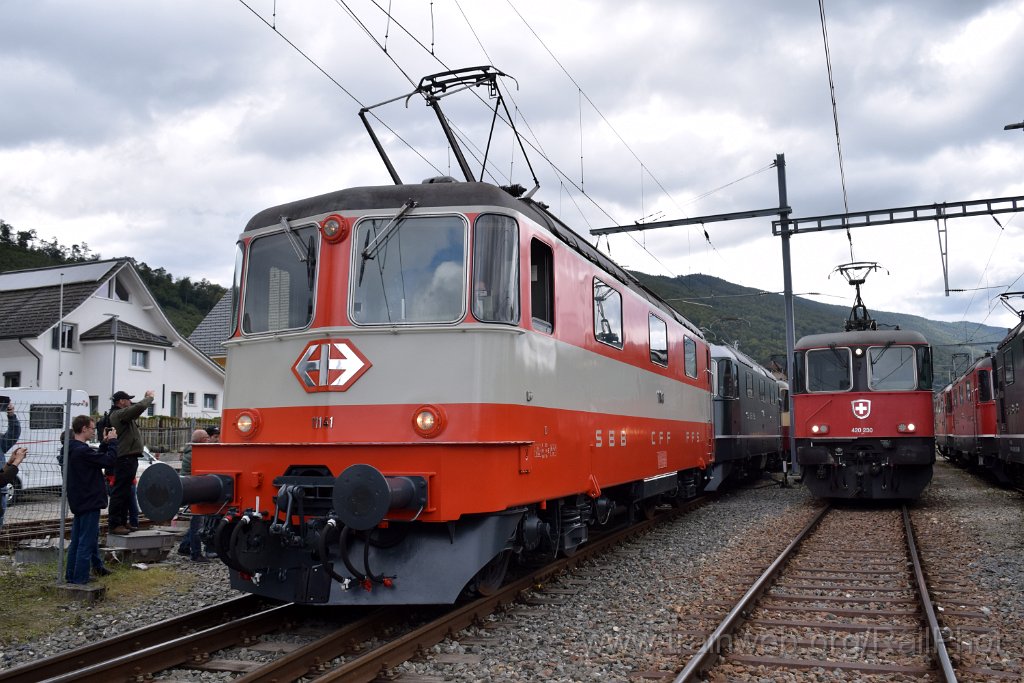 9360-0032-140924.jpg - SBB-CFF Re 420.230-5 + Re 4/4" 11141 + Re 4/4" 11173 / Balsthal (Dépot) 14.9.2024