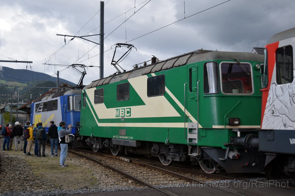 9362-0018-140924.jpg - MBC Re 420.506-8 + WRS Re 420.502 / Balsthal (Dépot) 14.9.2024