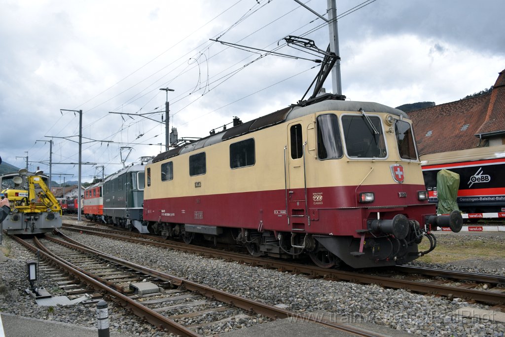 9363-0018-140924.jpg - SBB-CFF Re 4/4" 11141 + Re 4/4" 11173 + IRSI Re 421.393-0 / Balsthal 14.9.2024