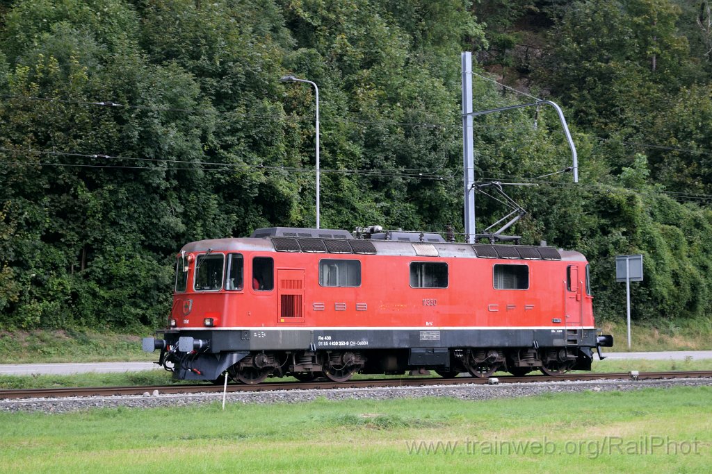 9366-0024-140924.jpg - OeBB Re 4/4"' 11350 / Aeussere Klus 14.9.2024