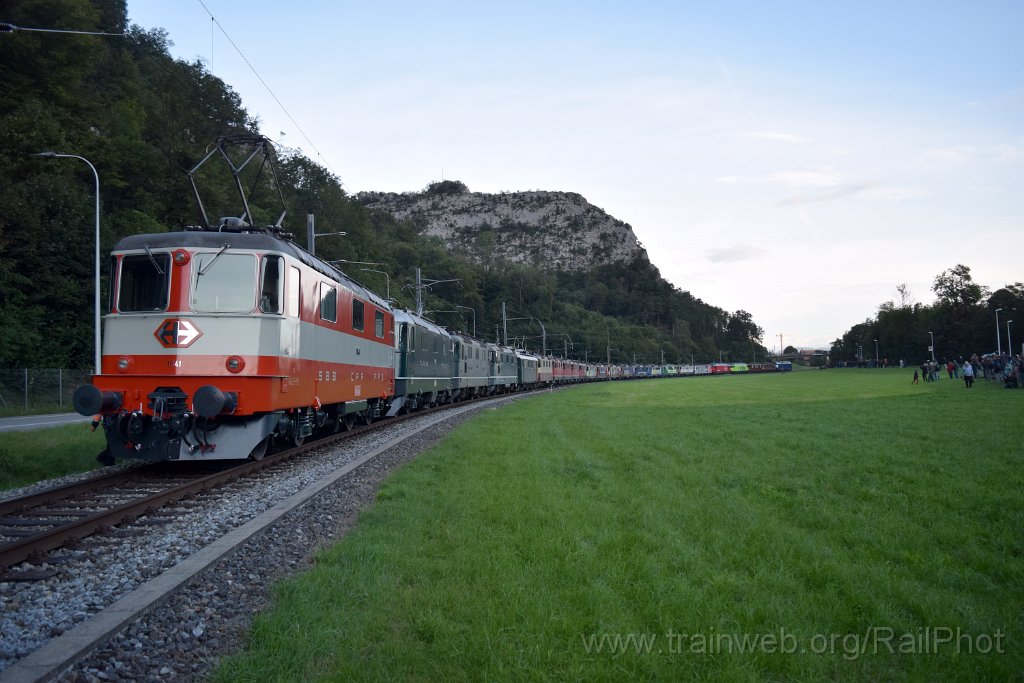 9369-0038-140924.jpg - SBB-CFF Re 4/4" 11141 + Re 4/4" 11173 + Re 4/4" 11335 + Re 4/4" 11161 + CLRA Re 4/4' 10039 + IRSI Re 421.393-0 + OeBB Re 4/4"' 11350 + Re 4/4" 11193 + Re 4/4" 11130 + Re 420.230-5 + Re 420.257-8 "Nachhaltige Entsorgung" + Re 420.252-9 "Wartung mit Durchblick" + Re 420.251-1 "175 ans de chemin de fer en Suisse" + Re 420.160-4 + DDF Re 421.379-9 "Zürich-München 2021" + WRS Re 420.502 + MBC Re 420.506-8 + Sersa Re 420.503-5 "Valentina" + DSF Re 456.095-9 "Degersheim" + Re 460.058-1 "La Côte" + BLS Re 465.011-5 "Wiesenberg" + BLS Ae 4/4 251 + BLS Re 4/4 183 "Kandersteg" + SBB-CFF Re 450.012-0 "Schwamendingen" / Aeussere Klus 14.9.2024