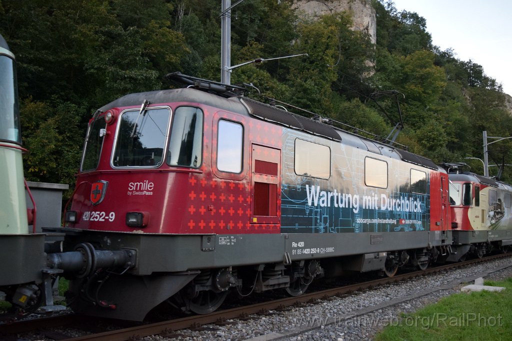 9371-0042-140924.jpg - SBB-CFF Re 420.252-9 "Wartung mit Durchblick" / Aeussere Klus 14.9.2024