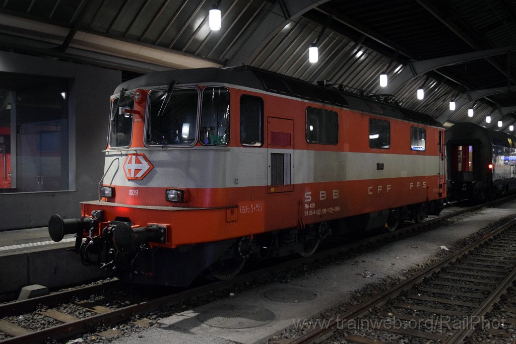 9373-0020-140924.jpg - SBB-CFF Re 4/4" 11109 / Zürich HB 14.9.2024