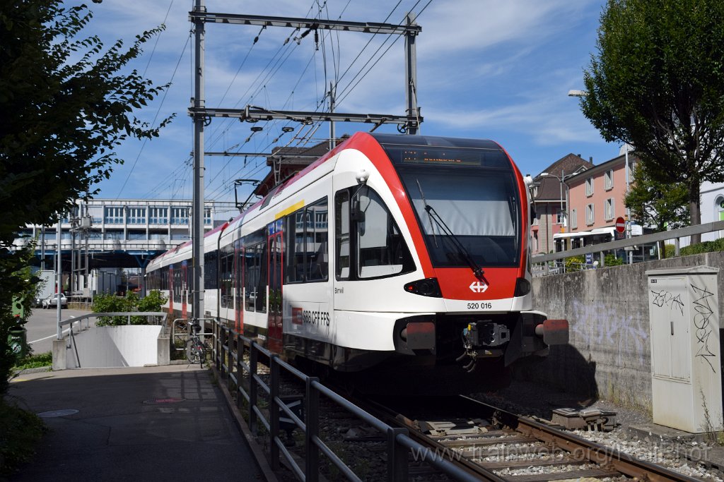 9340-0036-070924.jpg - Thurbo RABe 520.016-7 "Birrwil" / Hochdorf (Alte Urswilstrasse) 7.9.2024