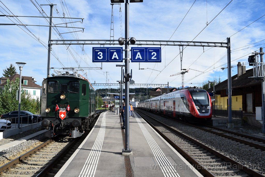 9346-0022-070924.jpg - SBB-CFF Ae 3/5 10217 + RABe 502.228 / Emmenbrücke 7.9.2024