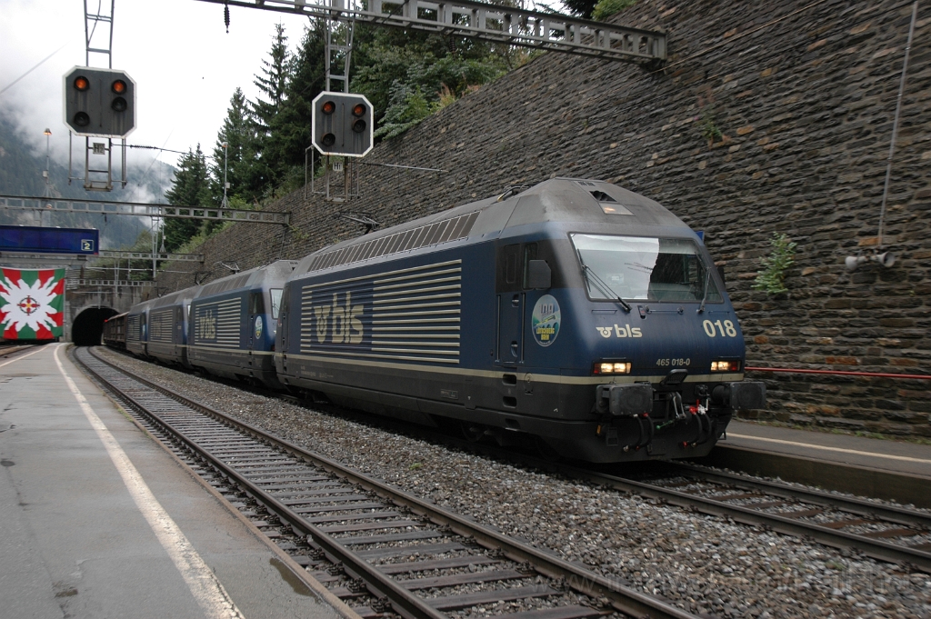 2947-0049-080913.jpg - BLS Re 465.018-0 "Brienz Rothornbahn" + 465.017-2 "Schrattenflue" + 465.011-5 "Wiesenberg" + 465.009-9 "Napf" / Goppenstein 8.9.2013