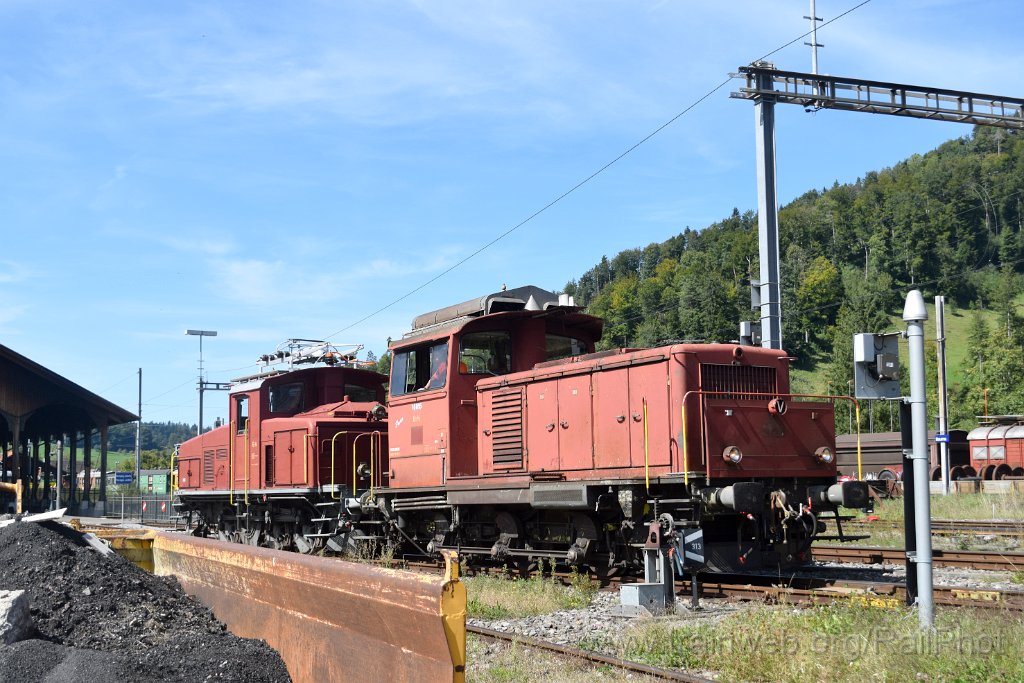 9994-0023-060925.jpg - DVZO Ee 3/3 16363 + Em 3/3 18815 "Sara" / Bauma 6.9.2025