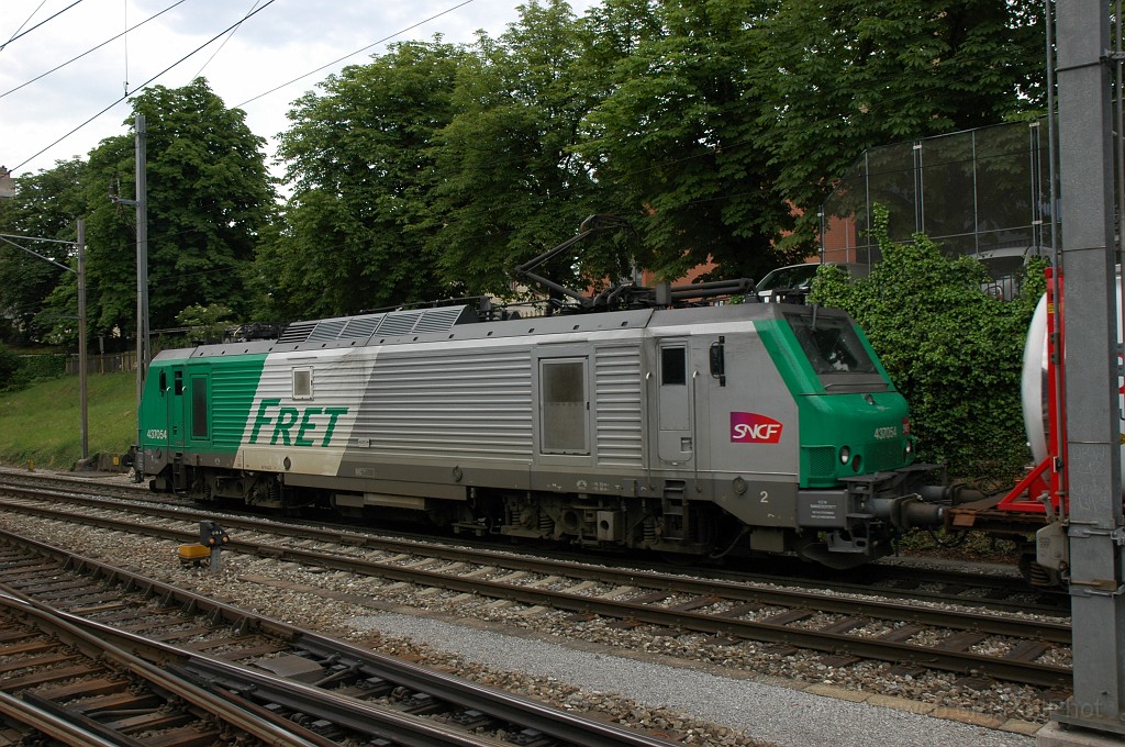 1888-0001-080610.jpg - SNCF BB 37054 / Basel SBB 8.6.2010